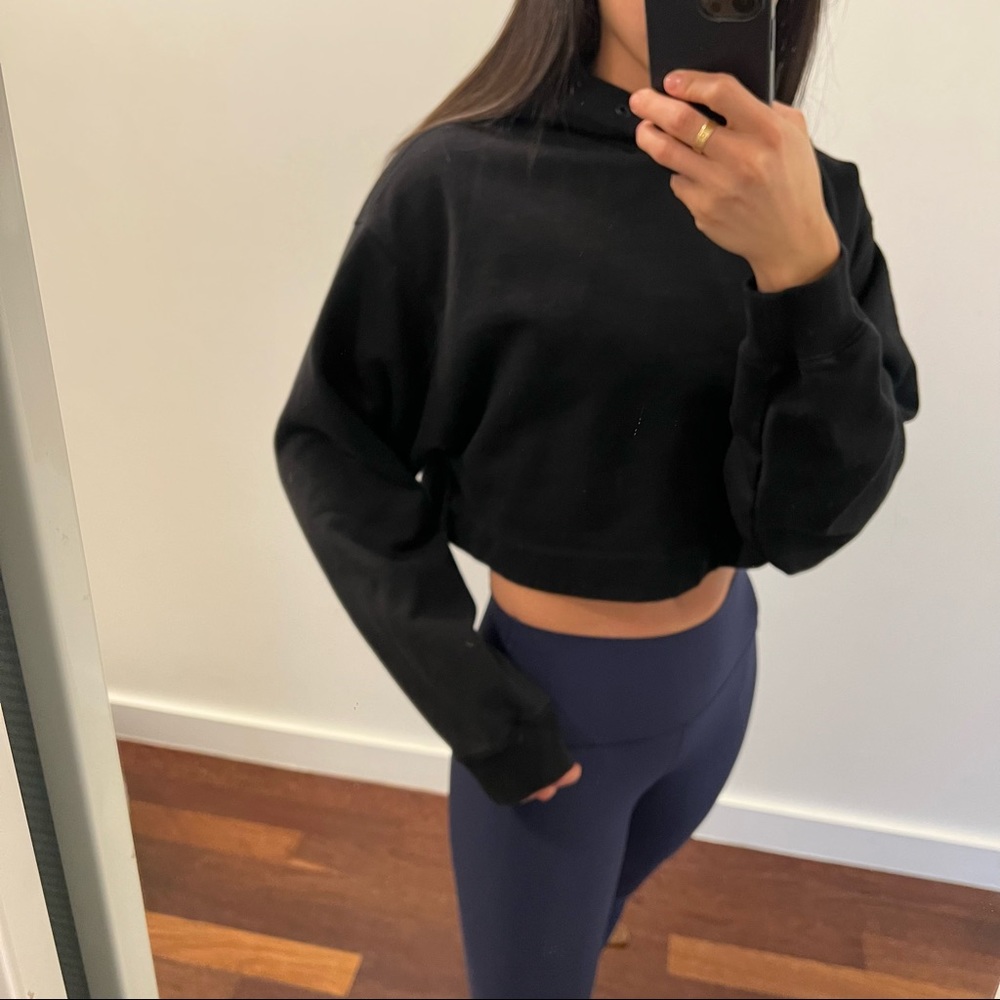 Alo black cropped hoodie
